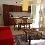 Ein-zimmer-wohnung 'casa Valery' Mit Wasserblick By Interhome Διαμέρισμα *