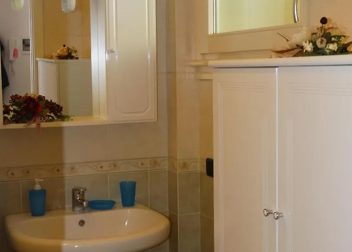 Ein-zimmer-wohnung 'casa Valery' Mit Wasserblick By Interhome Lägenhet